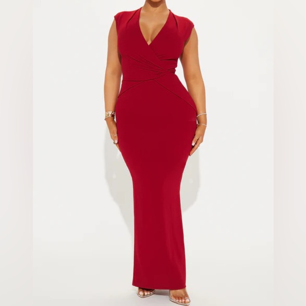 Fashion nova red maxi dress